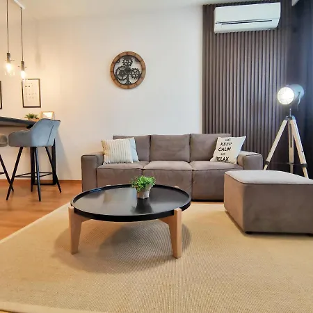 Design Apartment At City Quart Podgorica Exterior photo